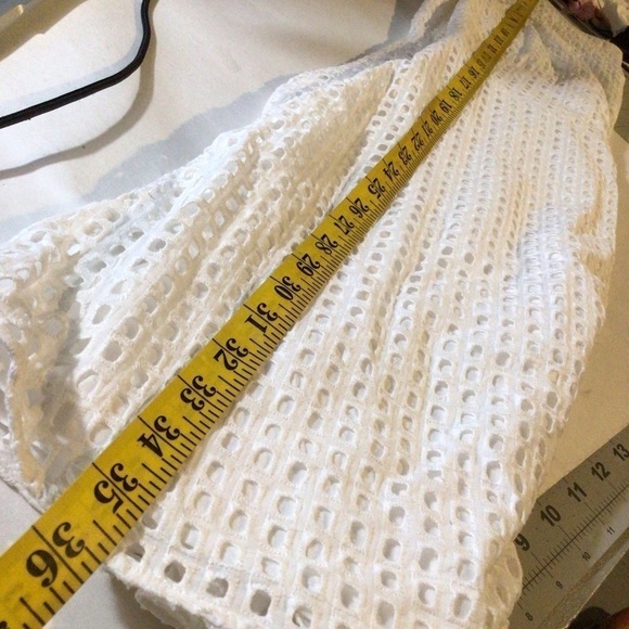 J. CREW around Neck White Eyelet Cap Sleeve Fit & Flare Dress size 4 - Picture 9 of 12